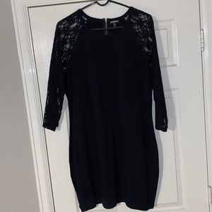 BLACK Lace sleeve dress
